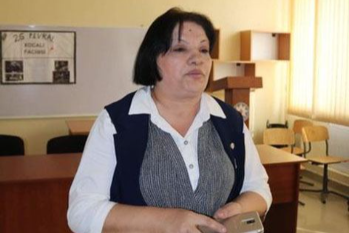 Müəllimlərdən pul tələb edən direktor - İŞDƏN ÇIXARILDI