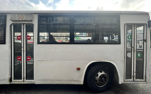 Bu avtobusda nağd ödəniş ləğv edildi