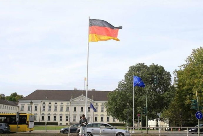 Almaniya vətəndaşlıq alma qaydalarını - SADƏLƏŞDİRİR