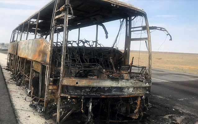 Səudiyyə Ərəbistanında zəvvarları daşıyan avtobus qəzaya düşdü - Xeyli sayda ölən və yaralananlar var