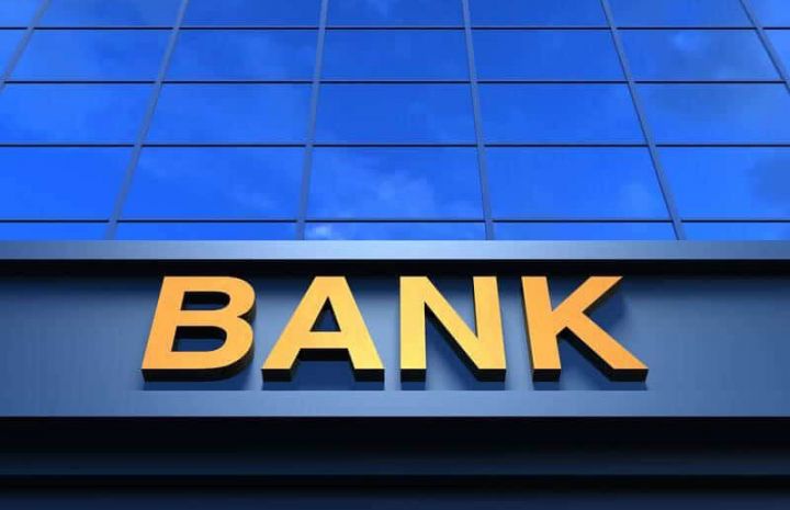 Bu il banklar təxminən 200 milyon manat daha çox xalis mənfəət əldə ediblər