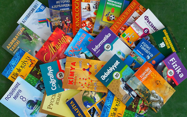 “Bir aydan çoxdur dərs başlayıb, hələ də kitablar paylanmayıb”