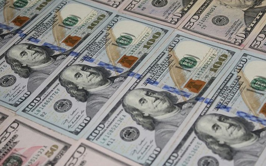 Dollar oktyabrın 14-dən bəri ilk dəfə - 63 RUBLU KEÇİB