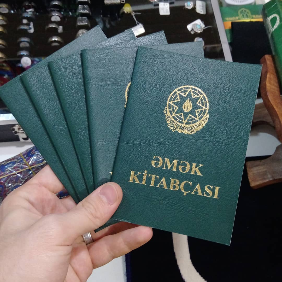 DİQQƏT! Əmək kitabçası ləğv olunacaq