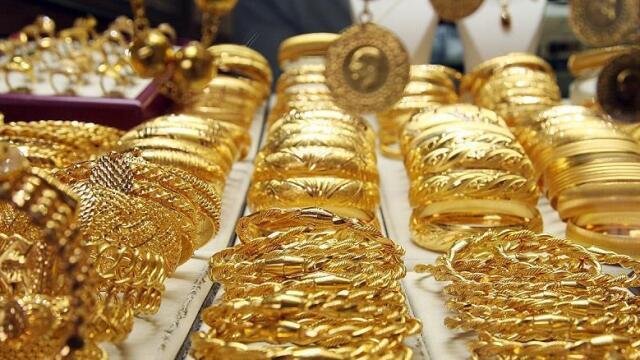 Azərbaycanın bu il qızıl ixracından gəlirləri 25% azalıb