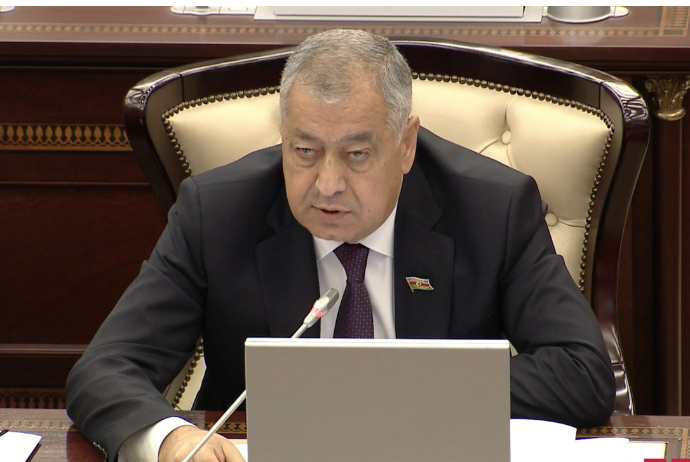 Deputat: “Qiymət artımları obyektiv deyil”