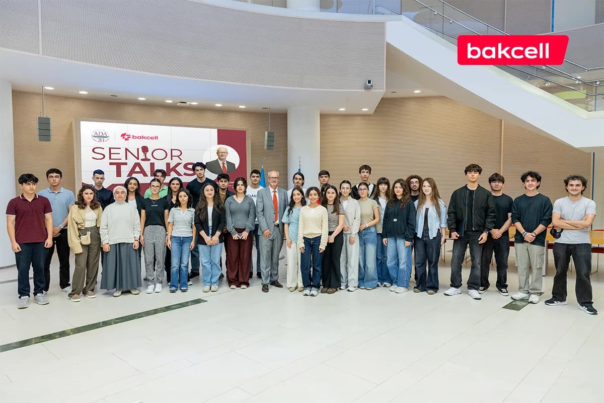 "Bakcell"in baş icraçı direktoru ADA Universitetinin tələbələri ilə görüşüb