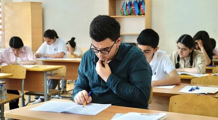 Azərbaycanda yeni universitetin açılması gündəmdədir