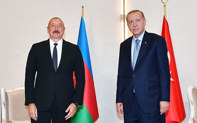İlham Əliyev Ərdoğanla görüşdü