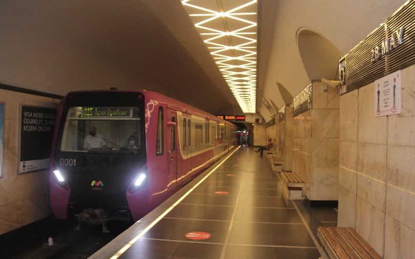 Bakı metrosunda 20-ci yeni nəsil qatarı xəttə buraxılıb