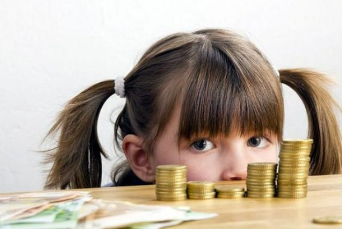 Alimentlərə görə işçinin əməkhaqqından bu qədər tutulacaq - YENİ QAYDA