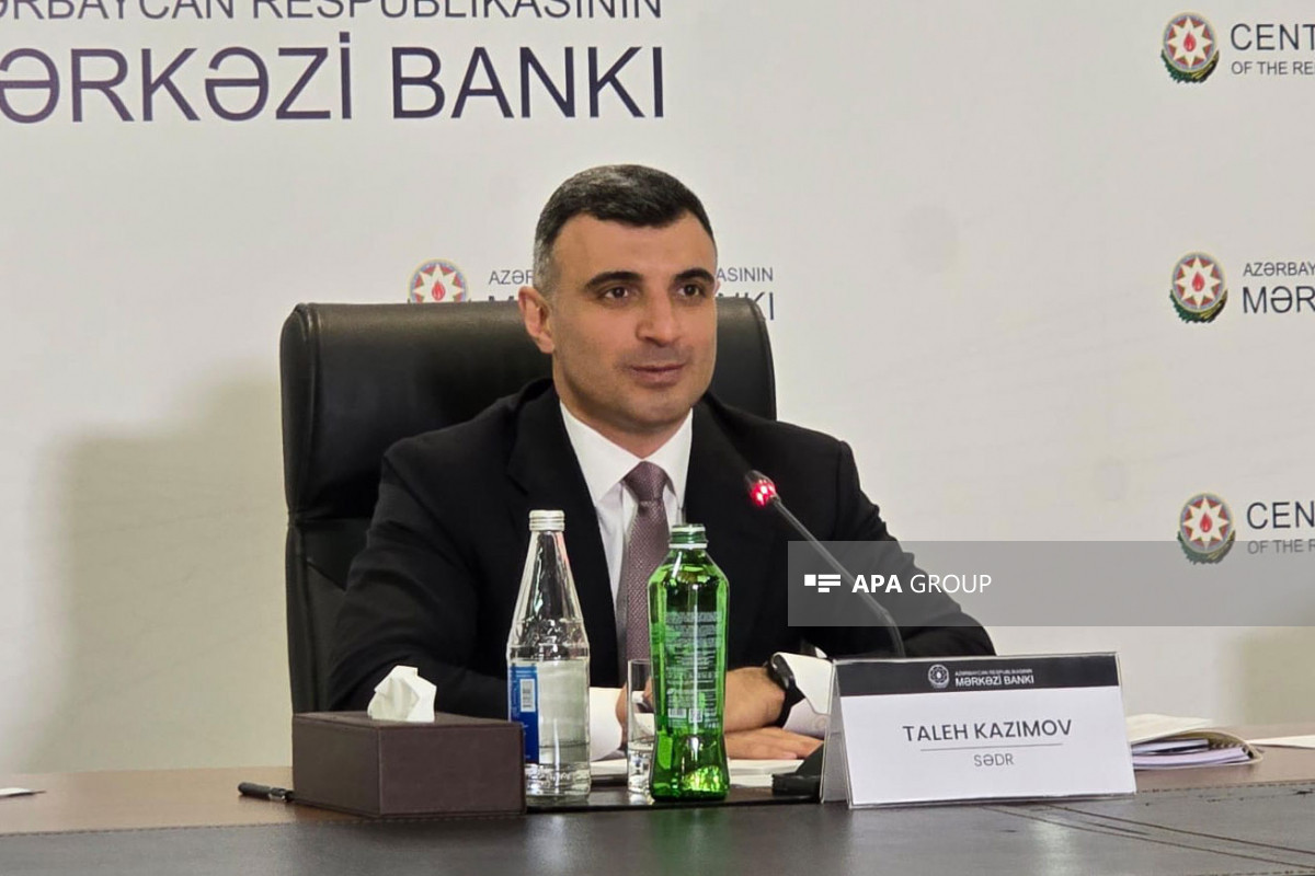 İlin sonuna kimi əmək haqqının istənilən bankdan alınması mümkün ola bilər