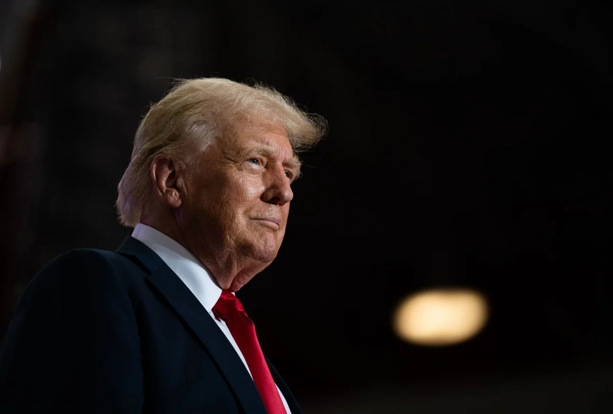 Tramp Hörmüz boğazında İranla birgə müəssisənin yaradılmasını təklif edib