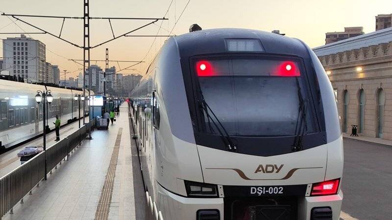 Bakıdan Tbilisiyə qatarlar hər gün bu saatda yola düşəcək